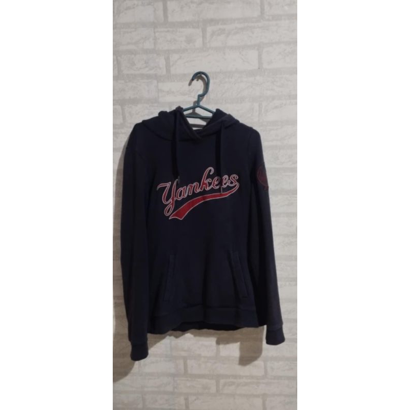 Hoodie MLB 2 pcs 100% original