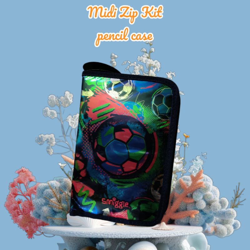 

Pencil case set smiggle