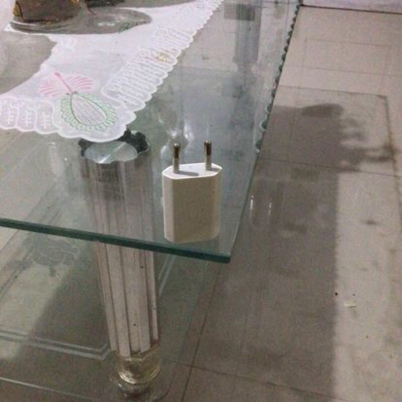 charger original apple bawaan