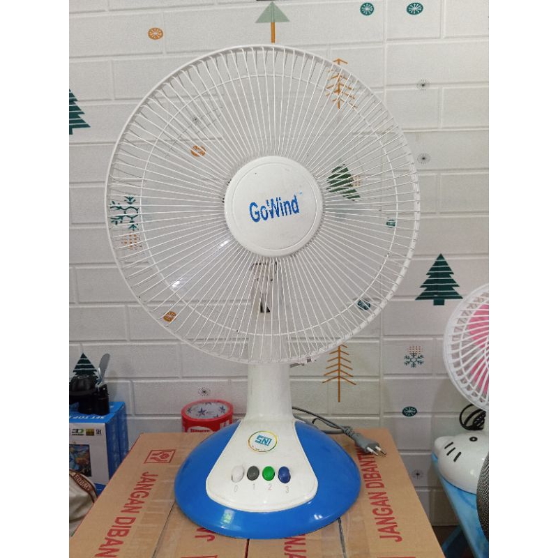 Kipas Angin Meja 10 inch // Kipas Angin Meja 12 inch Gowind