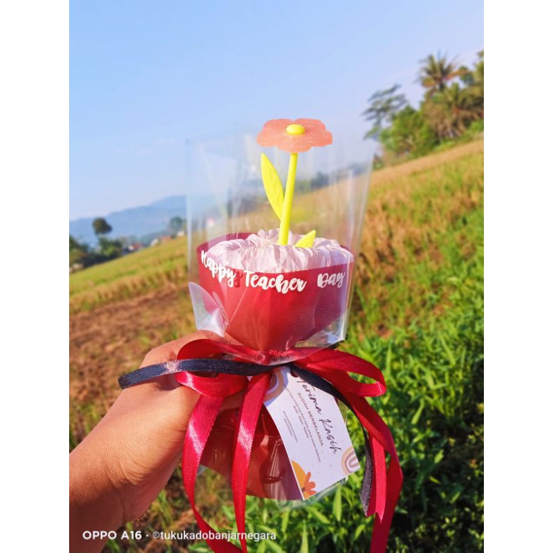 Buket Hari Guru | Buket pulpen gel hari guru | Buket hari guru murah | Buket Bunga Hari Guru