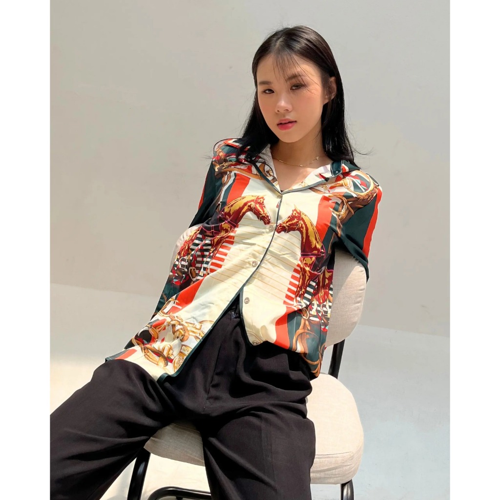 Havana Silk Pattern Blouse Kemeja wanita / blus wanita / kemeja silk / blus silk / outer wanita / at