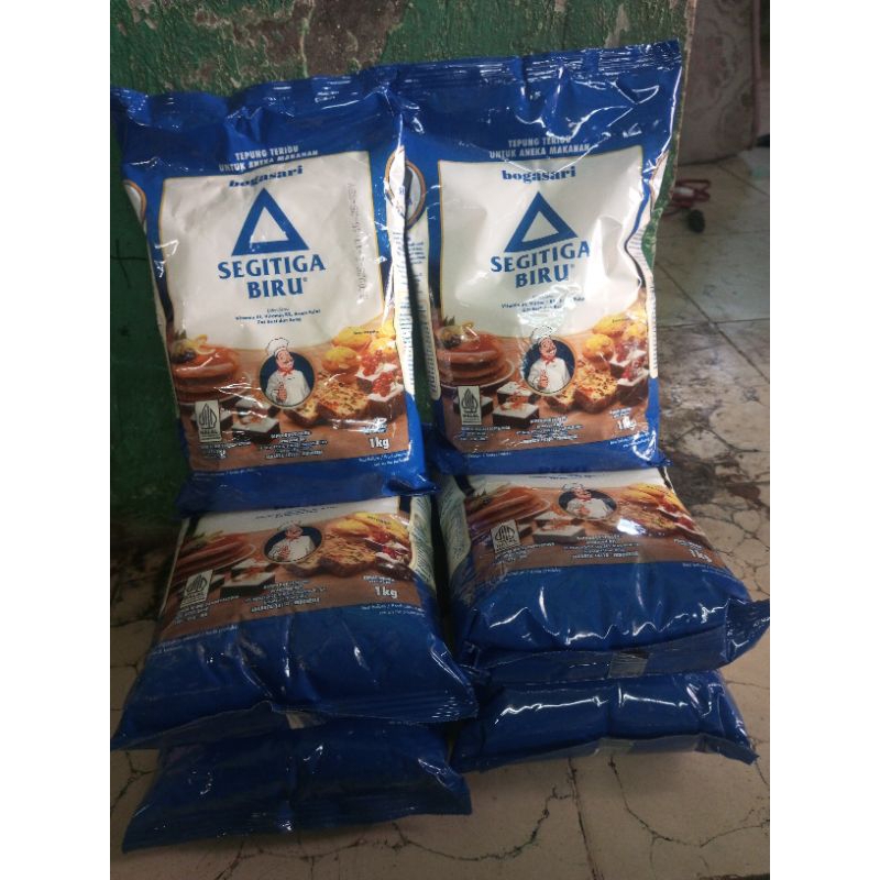 

Tepung segitiga biru premium