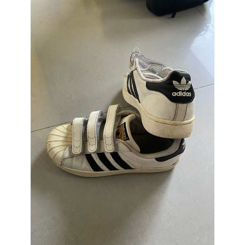 Preloved sepatu adidas superstar / Preloved sepatu adidas anak