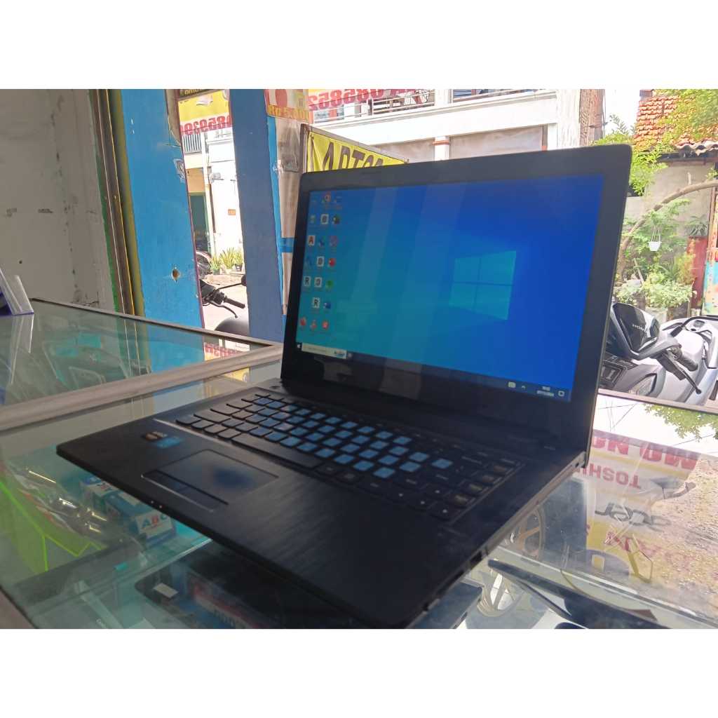 Laptop LENOVO 80E4 I7 Second