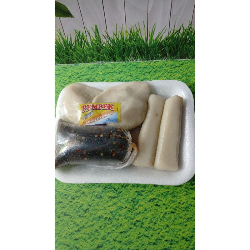 

Pempek mini khas palembang isi 4pcs