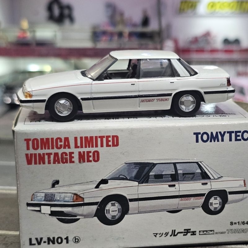 tomica limited vintage LVN 01 Mazda Luce TLV mini scale 64 lancer civic gloria cedric
