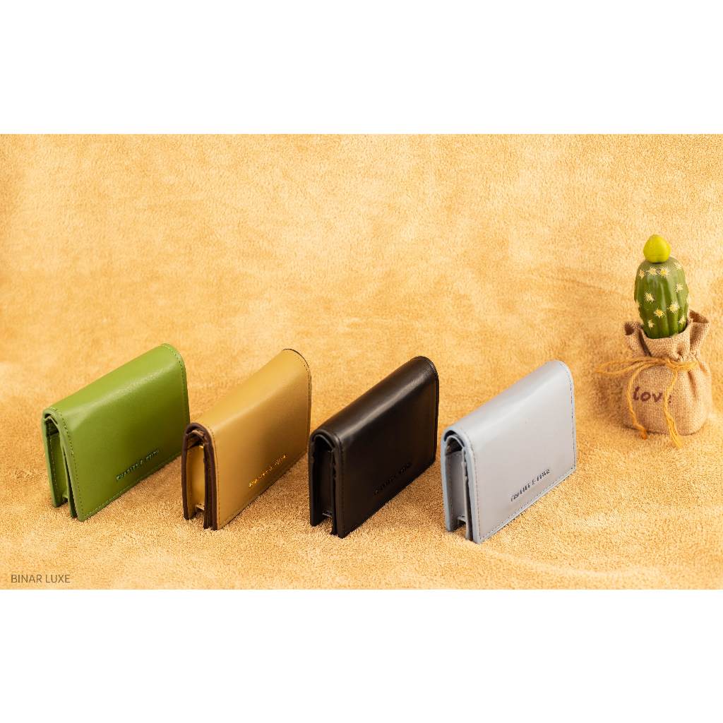 Charles & Keith Dompet Rantai