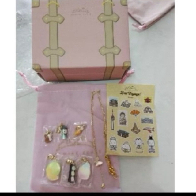 jasmine tease paket bon voyage korea limited edition bag charm / kalung SALE