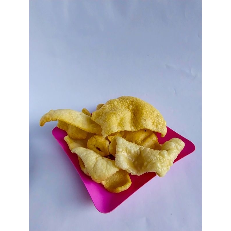 

krupuk gandum matang siap makan