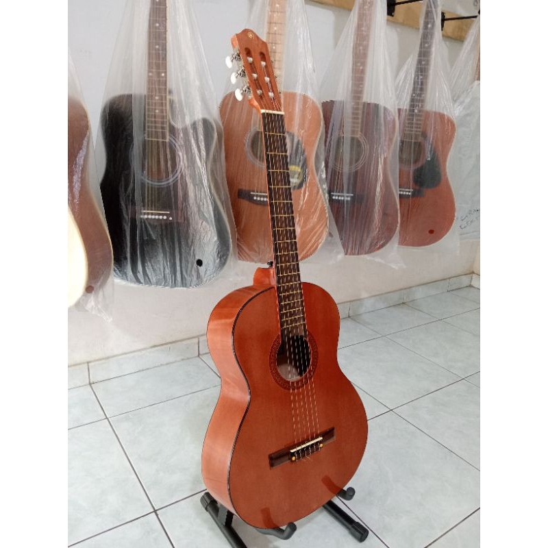 Gitar+pick+kunci L/ Gitar classic Yamaha C315 nilon/Gitar pemula sudah tanam besi custom