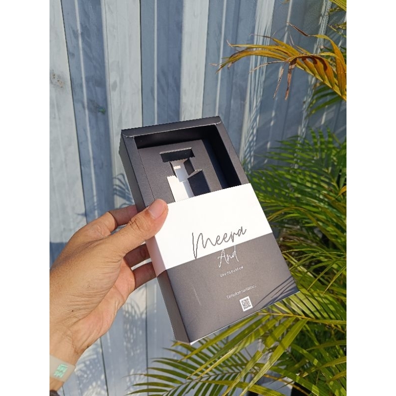 

KEMASAN BOX PARFUM SIZE 10X10X5(softbox)