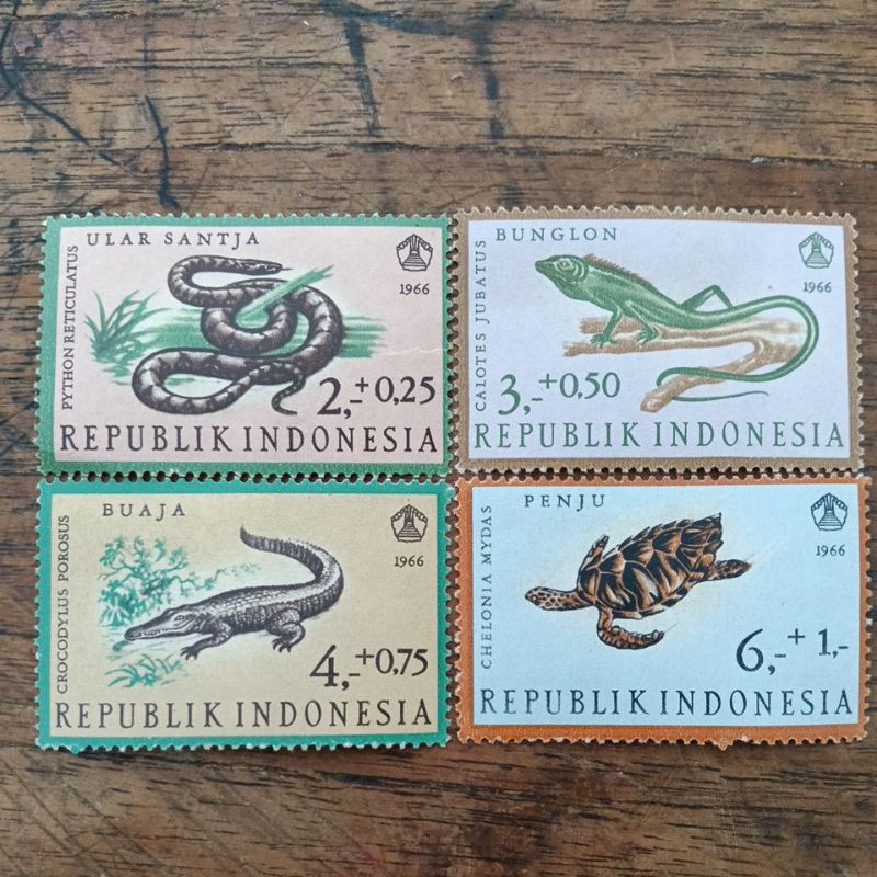 

perangko lawas Indonesia(A63)