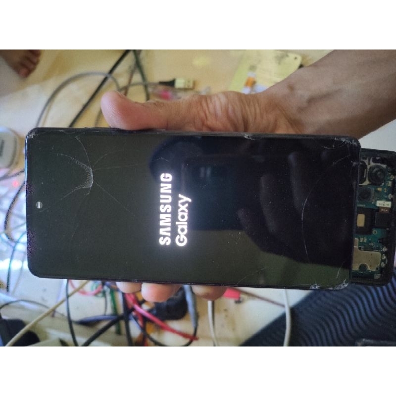 Samsung A72 Lcd Retak Normal mesin Matot bekas service