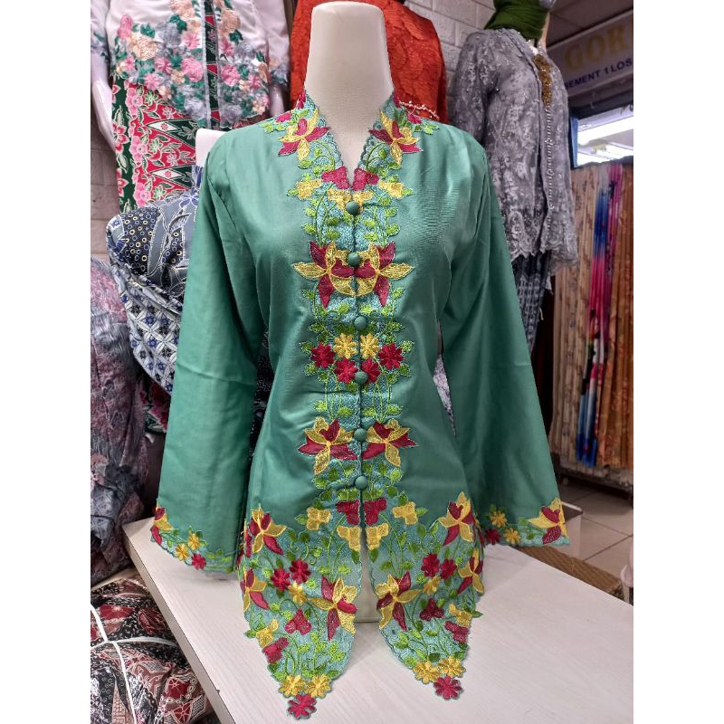 Kebaya encim modern bahan Toyobo premium motif Betawi bunga warna, seri warna Biru Mint, hitam, hija