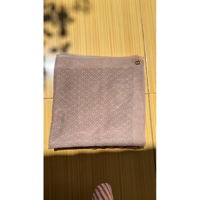 PRELOVED BUTTONSCARVES TAPIS SQUARE NAVAJO