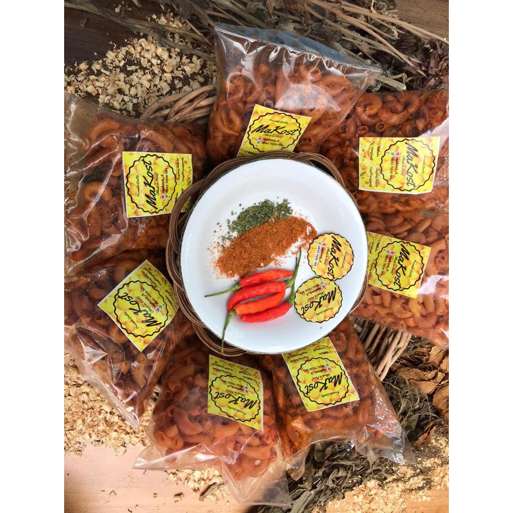 

Promo Beli 5 Gratis 1 Makaroni Asin Pedas Daun Jeruk /Murah meriah