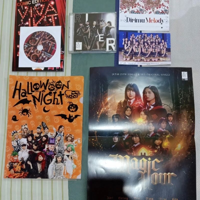 SERBA 30K COMIC, CD, POSTCARD, PHOTOGROUP, FOLDER MAP, POSTER JKT48 OFFICIAL