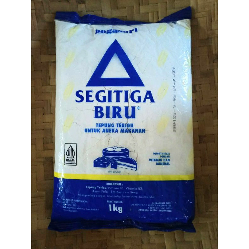 

tepung terigu segitiga biru