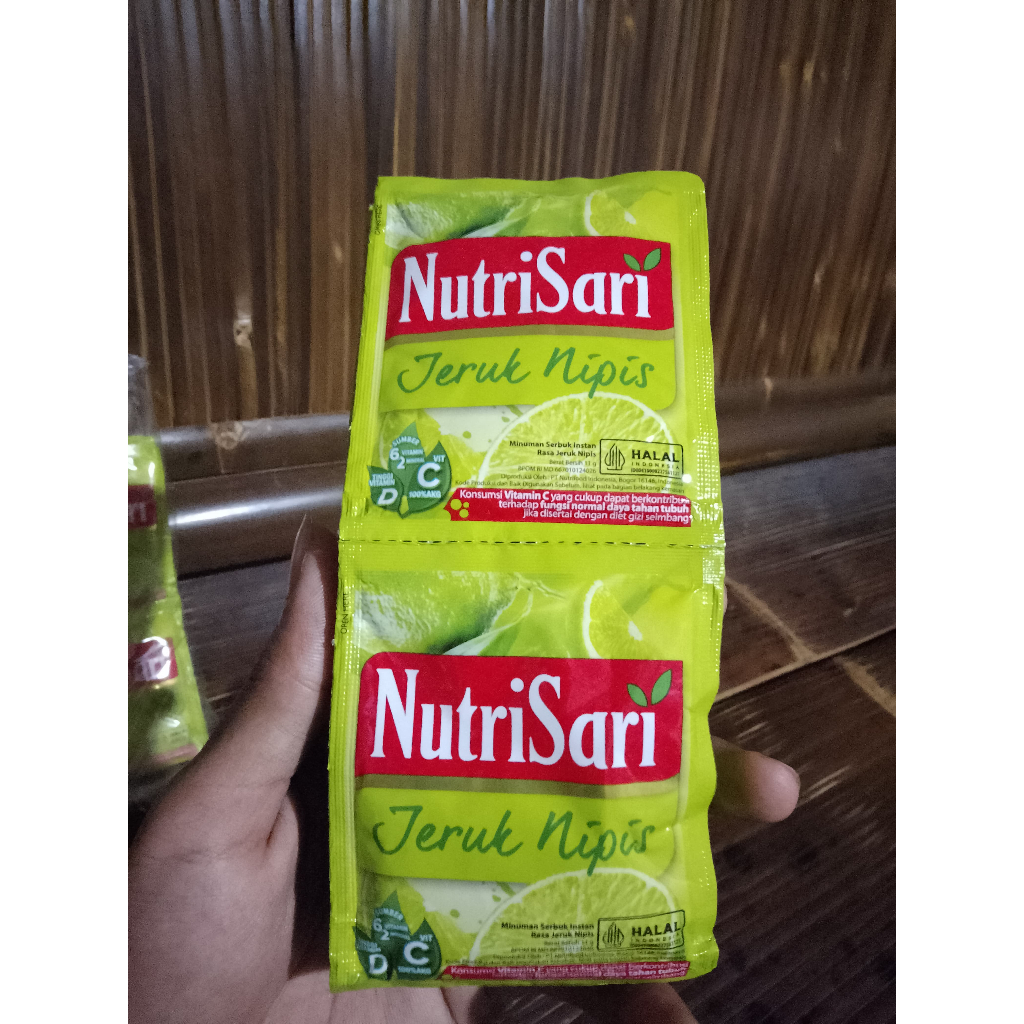 

Nutrisari Jeruk Nipis 1 Renceng / 10 sachet -Minuman Buah Vitamin C