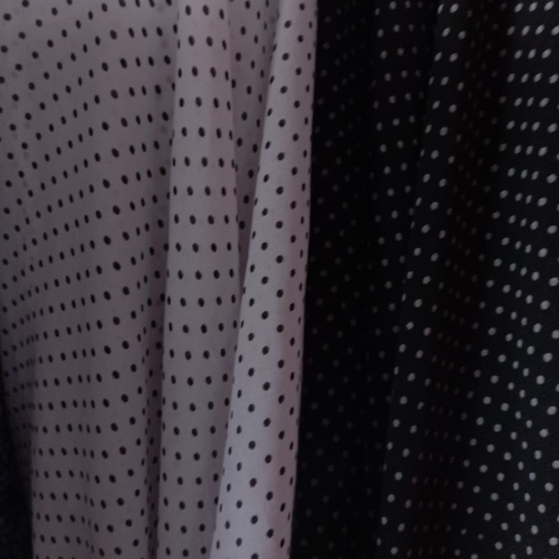 1/2 meter Kain Double Hycon (2 Warna) | Bahan Double Hycon | Kain Meteran | Double Hycon Motif Polka