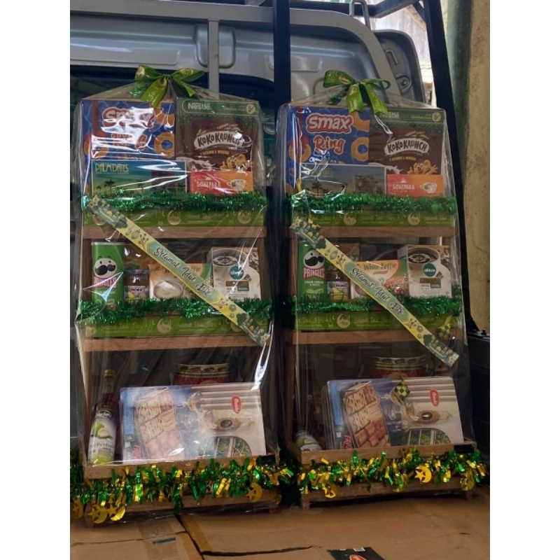 

paket parcel premium/parcel lebaran premium/parcel idul fitri premiu.