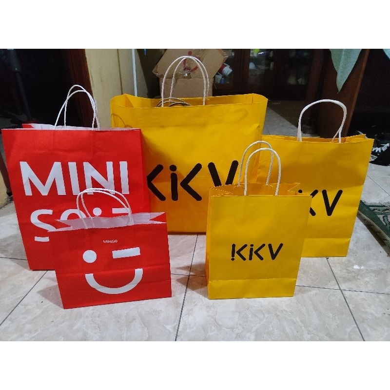 

Paperbag Miniso KKV Matahari