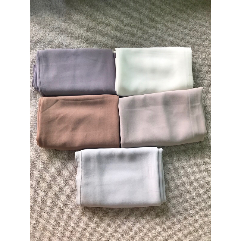 (Preloved) Pashmina Baby Doll