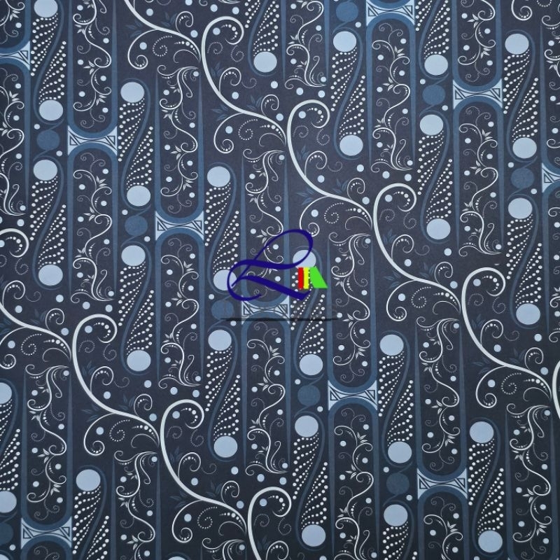 

Kertas Kado Motif Batik Doff