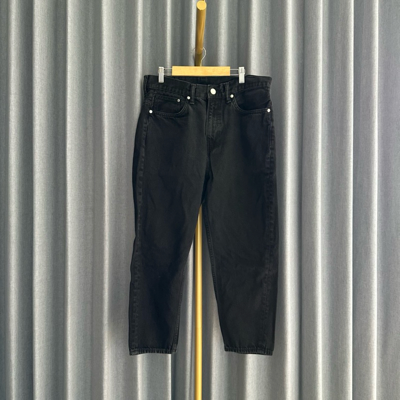 𝙋𝙍𝙀𝙇𝙊𝙑𝙀𝘿 H&M Black Denim Jeans Premium Trousers Pants Slim Fit Celana Panjang Pria Men's Apparel Bra