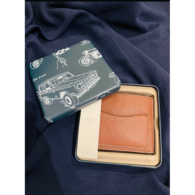 dompet pria Fossil