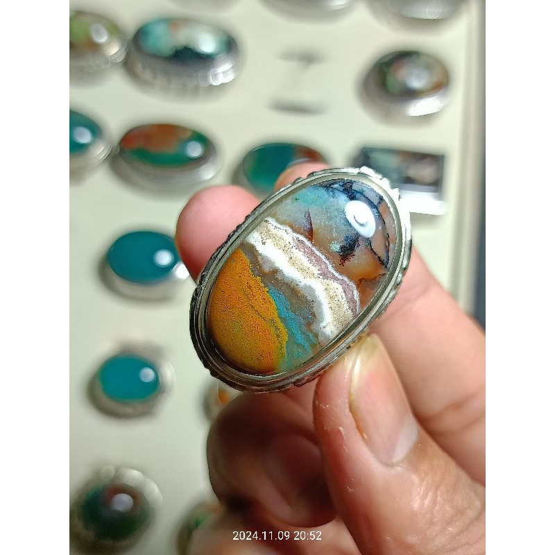 Batu garut pancawarna top darson