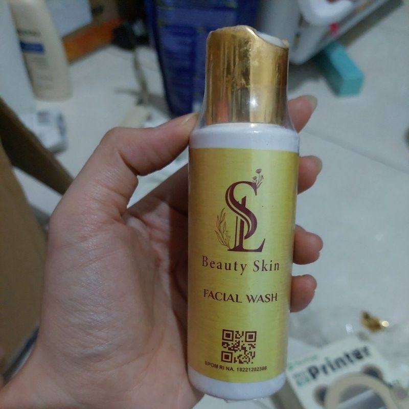 SL BEAUTY SKIN FACIAL WASH 100ML