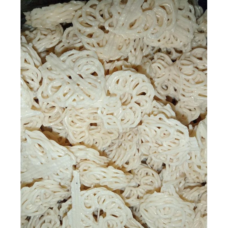 

KRECEK/Kerupuk mawar seblak Rafael enak gurih nikmat kemasan 500gr
