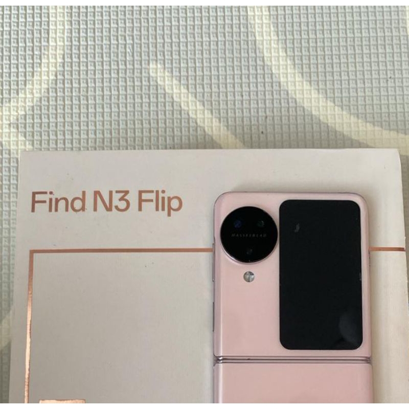 Oppo find n3 flip second mulus