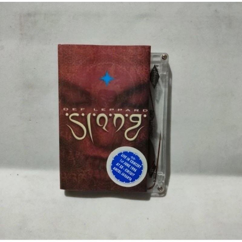 KASET PITA 10894 DEF LEPPARD