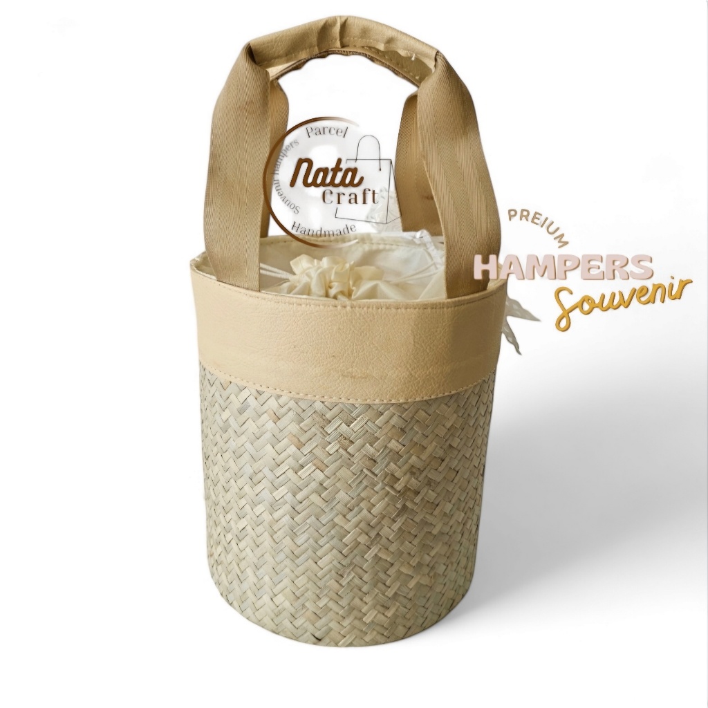 

RB Nata craft-Tas parcel Anyaman Pandan Model Tabung Tas Hampers Souvenir