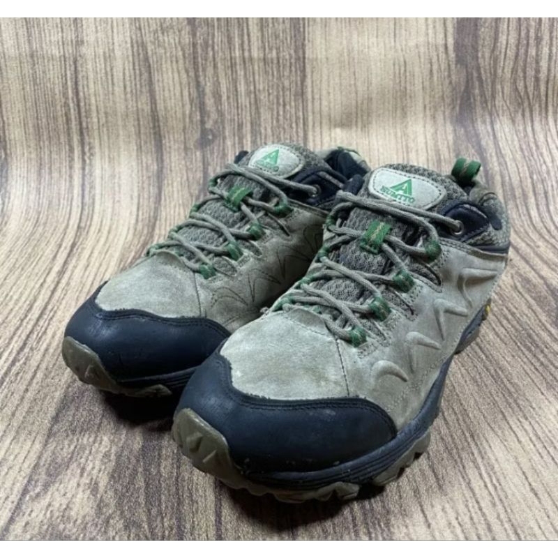 sepatu hiking &  trail running HUMTTO 43