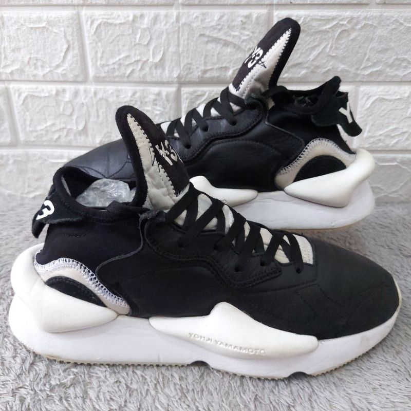 Sepatu Dewasa Adidas Y-3 Kaiwa Black White