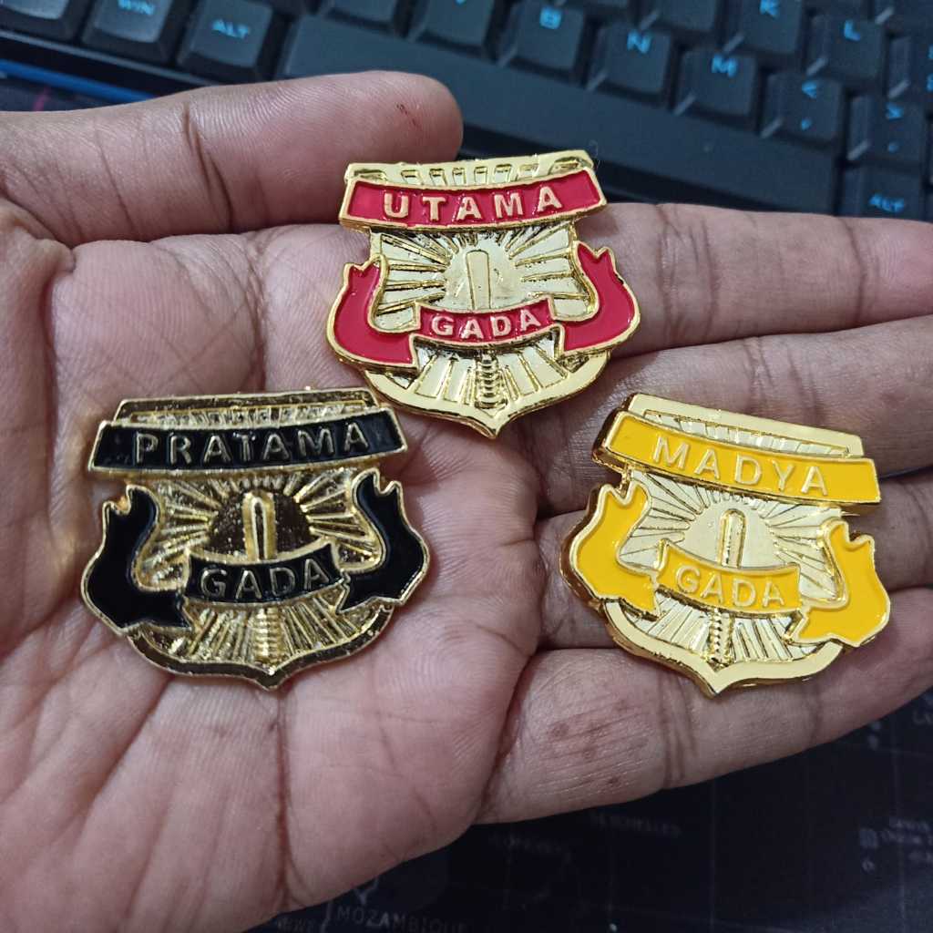 Pin Gada Pratama / madya / utama security Satpam Model COR Premium [ foto asli ]