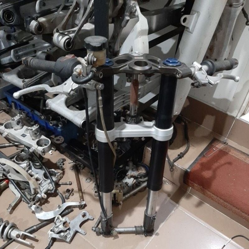 usd shock depan upside down kaliper radial master rem APRILIA RS 125