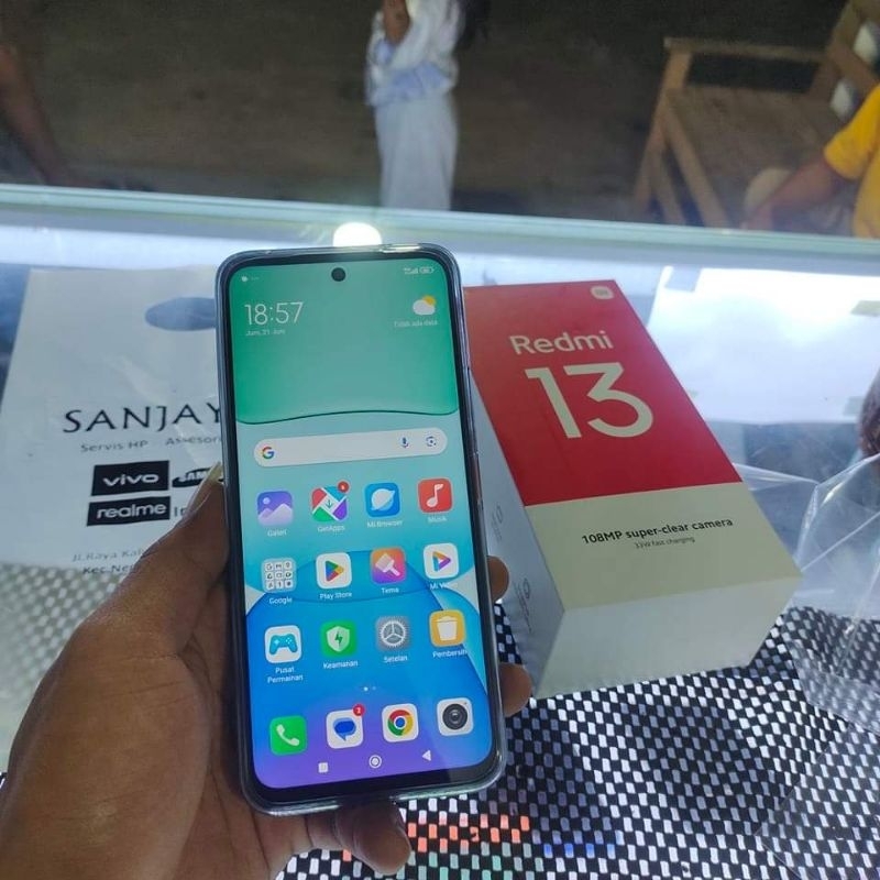 Hp Second Redmi 13 8/256 Lengkap Original