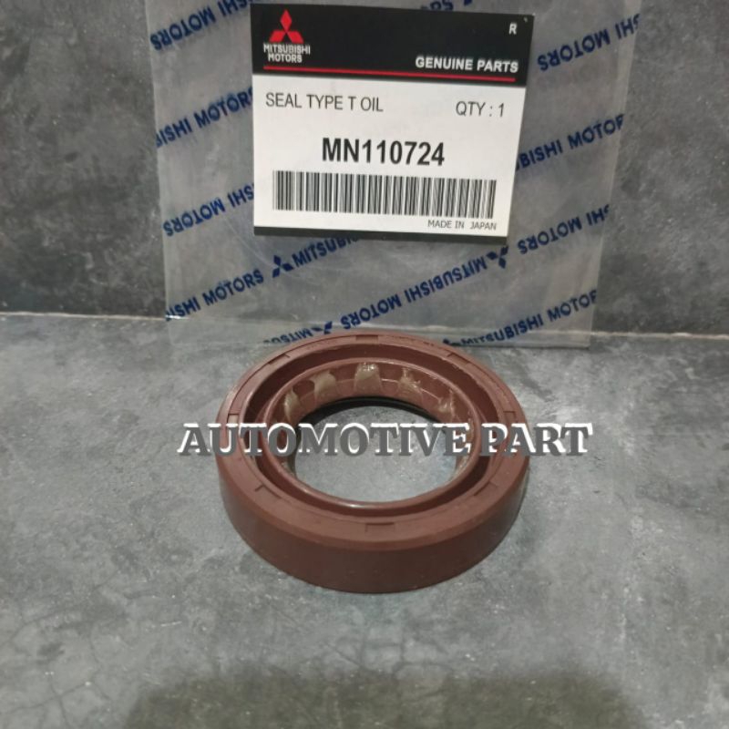 SEAL RODA BELAKANG DALAM MITSUBISHI TRITON MN110724