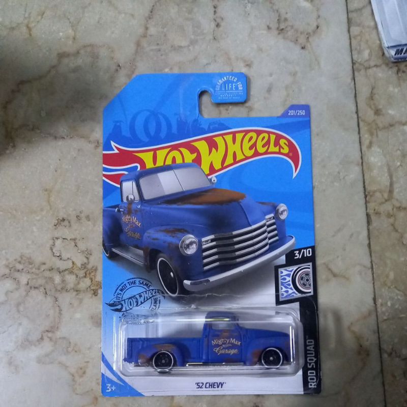 HOTWHEELS 52 CHEVY