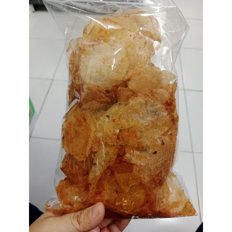 

KERIPIK KACA PEDAS DAUN JERUK 250 GRAM