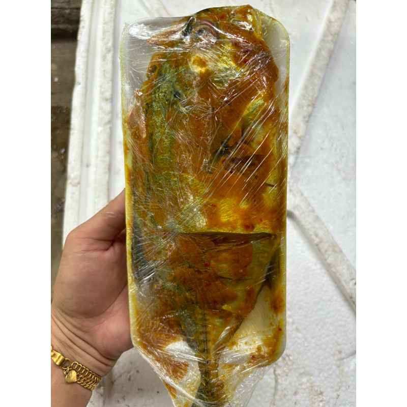 

IKAN KUWE MARINASI