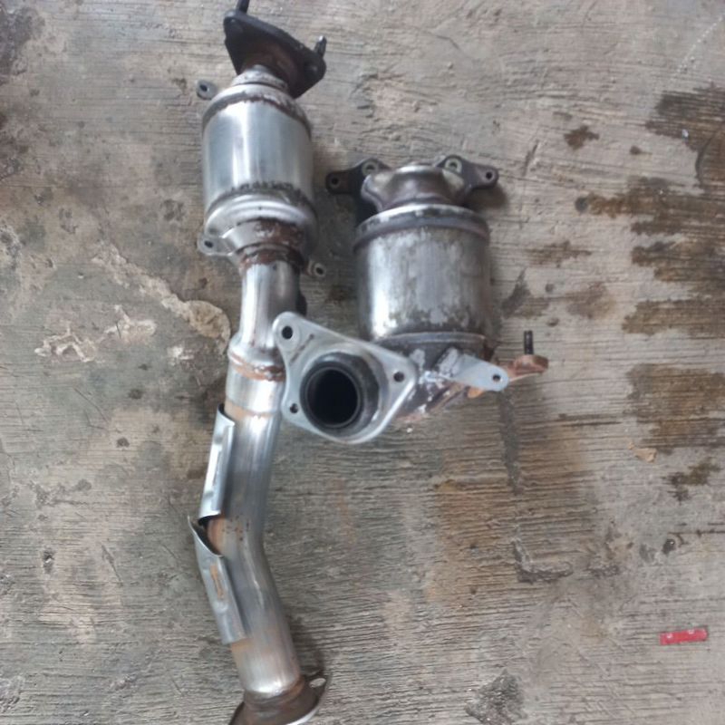 katalis knalpot mobilio original bekas copotan