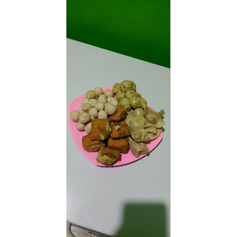 

BAKSO MALAANG PAKET LENGKAP