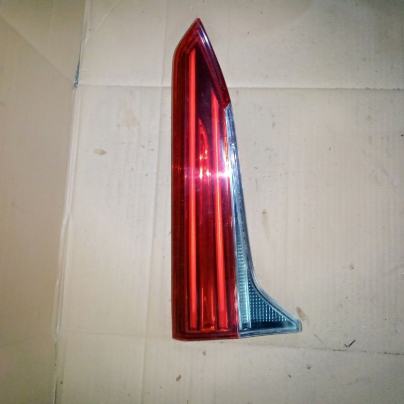 stoplamp Fortuner Vrz 2016 original