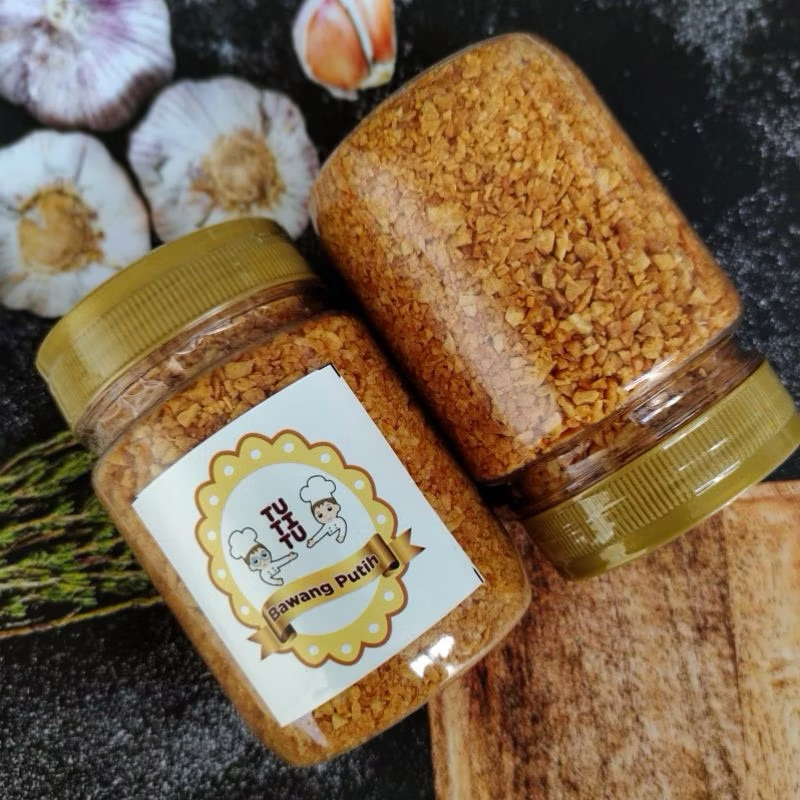 

Bawang putih goreng / bawang cuting goreng / fried garlic